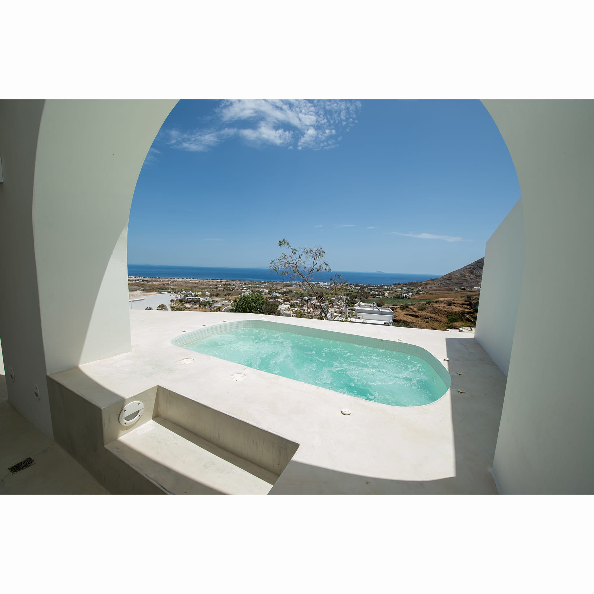 Superior Suite with private outdoor jacuzzi
