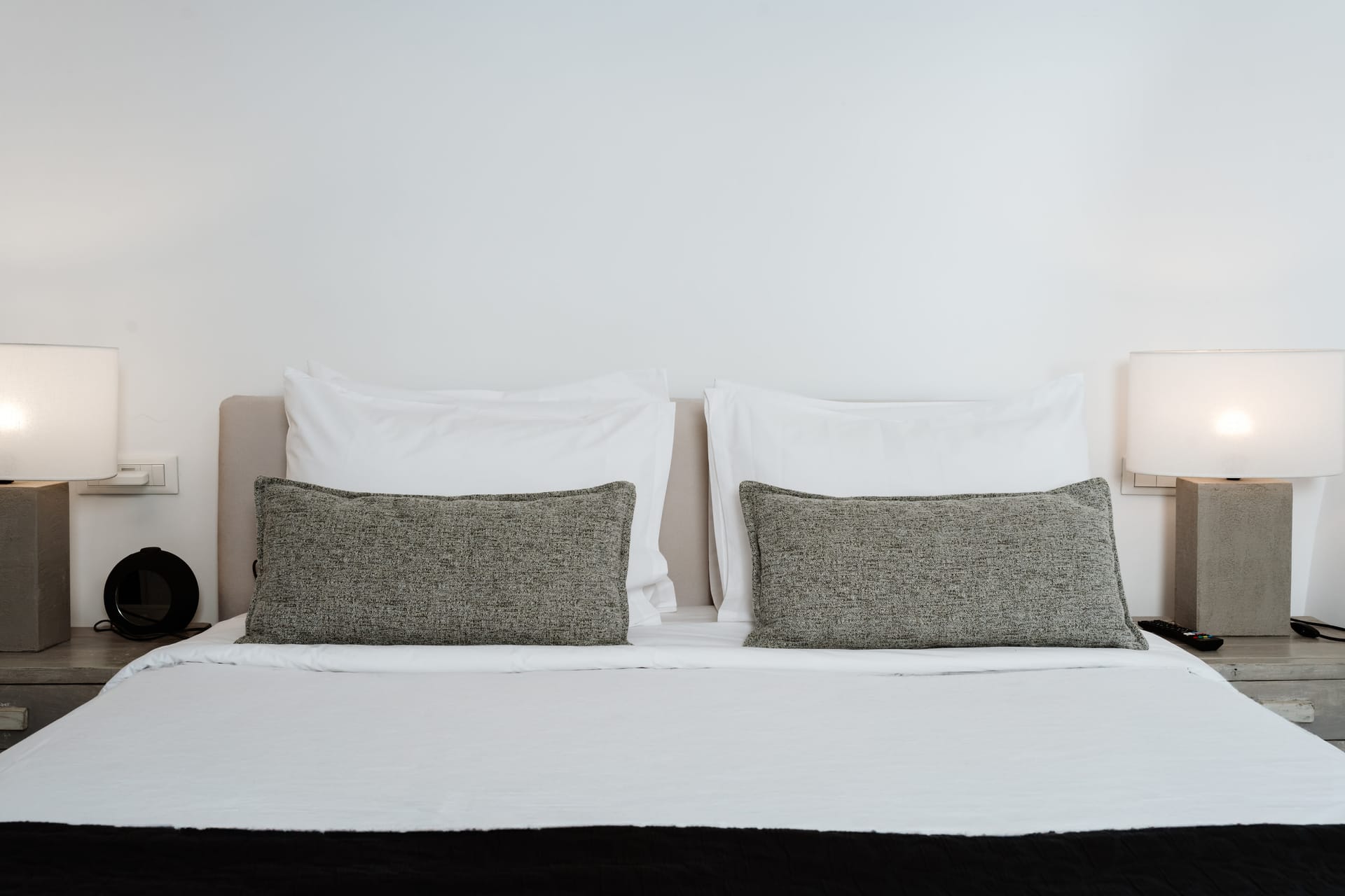 Aqua Luxury Suites Santorini - MARINE - 8