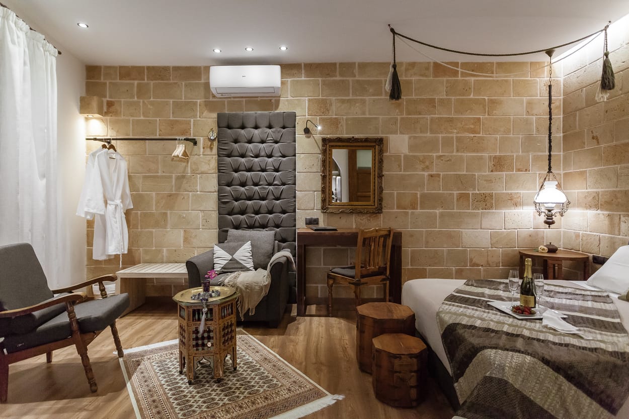 Utopia Luxury Suites  | Old Town - SPP - 21