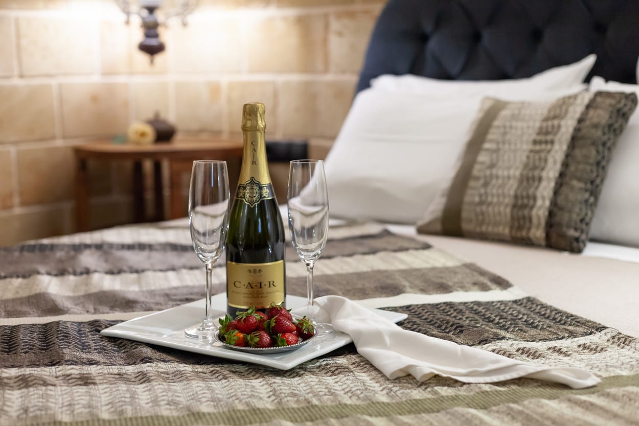 Utopia Luxury Suites  | Old Town - SPP - 25