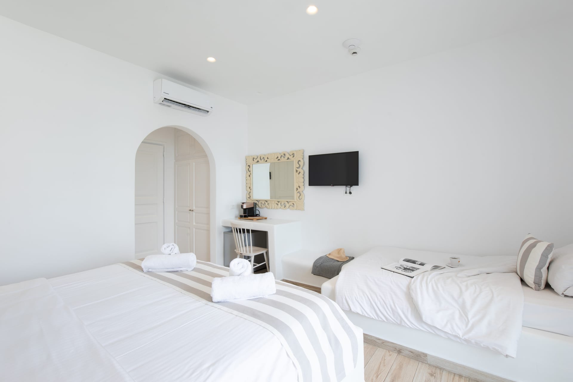 Deluxe Triple Room Garden View