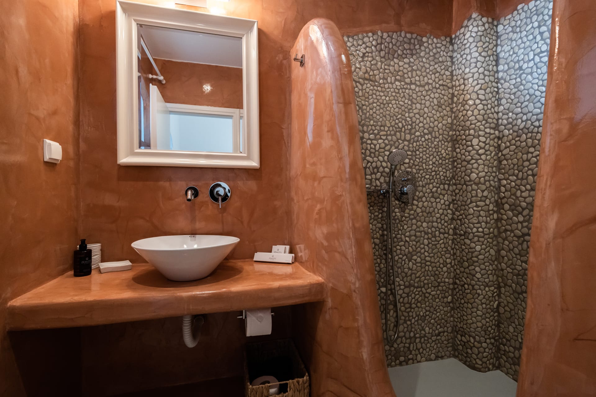 Black Diamond Suites - JUNIOR - 10