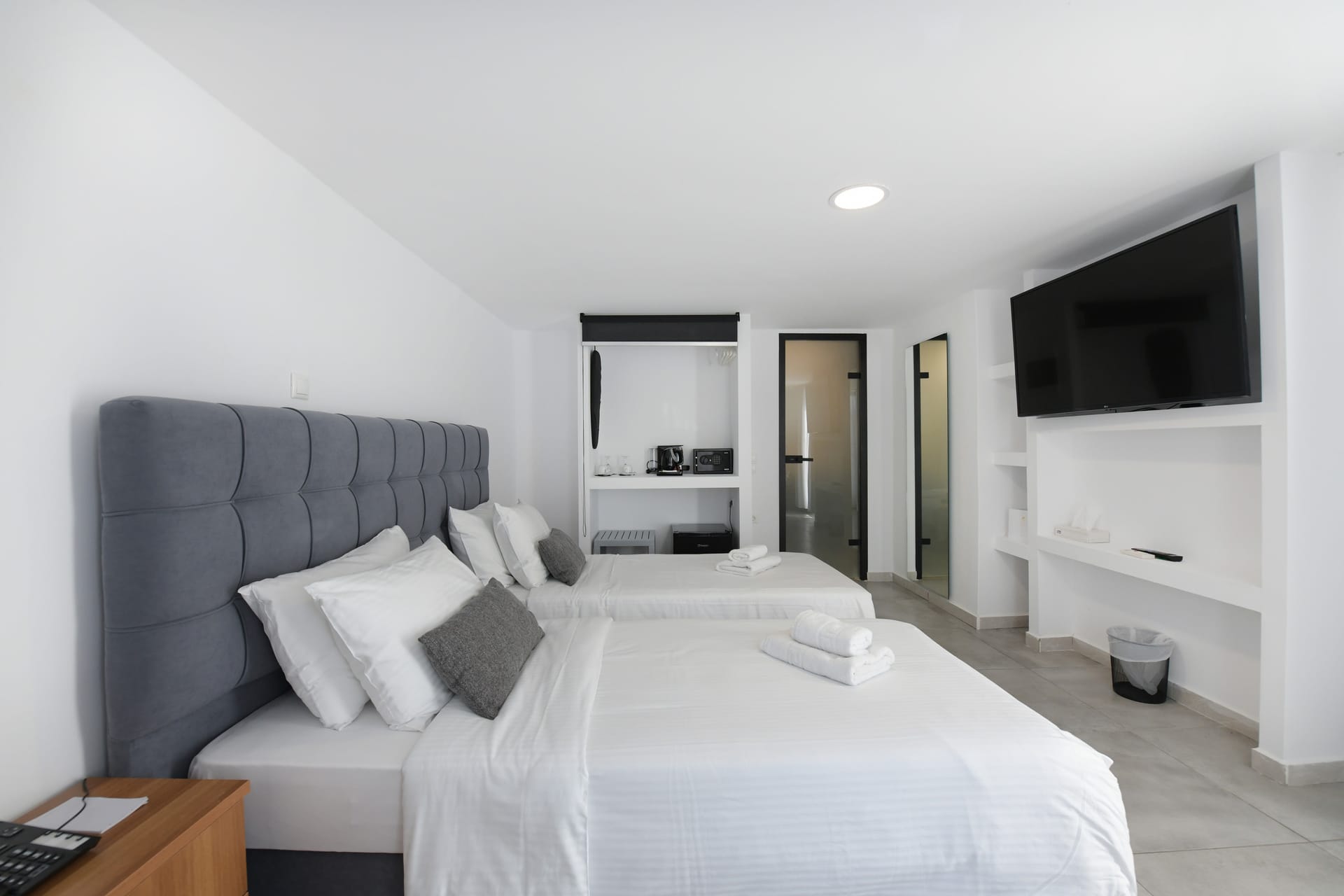 Standard Double Room – Upper Floor