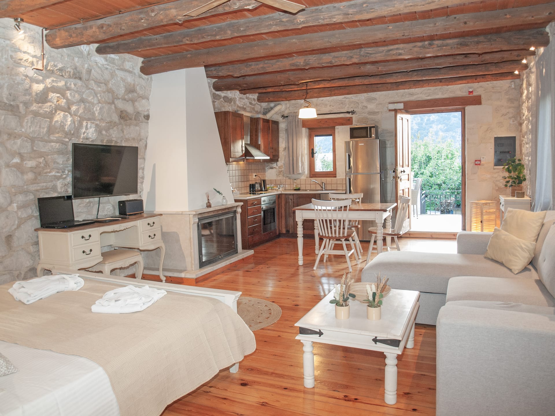 Arcus Suites - BAROZZ - 2