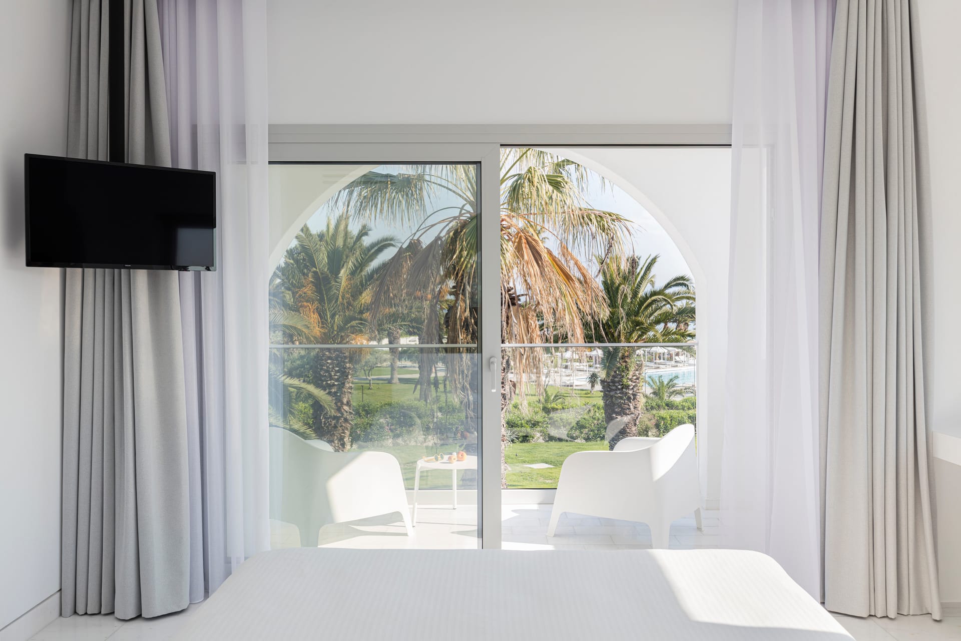NEW! One Bedroom Suite Sea view