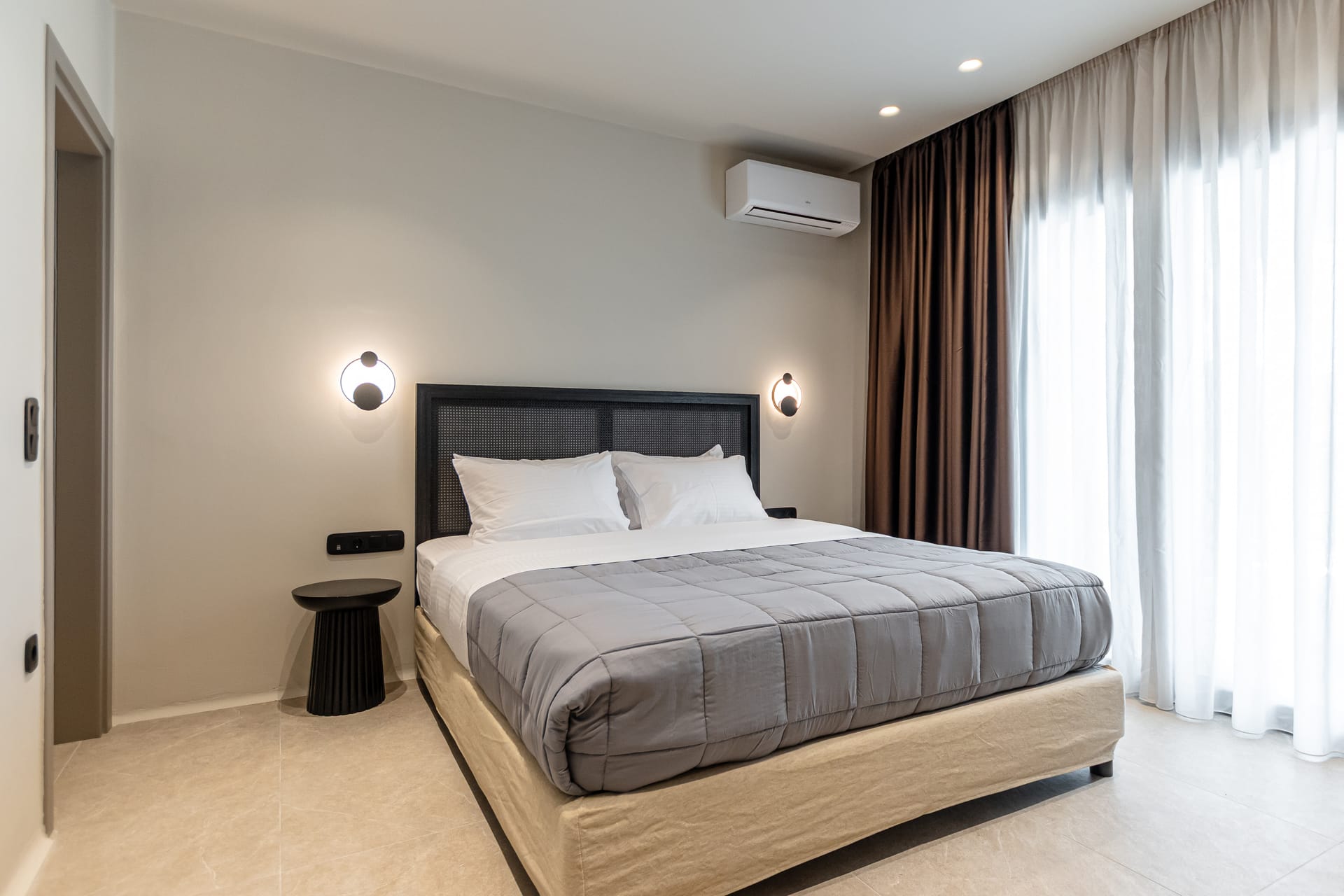 LITHIA III – 3 Bedroom Villa with Private Pool