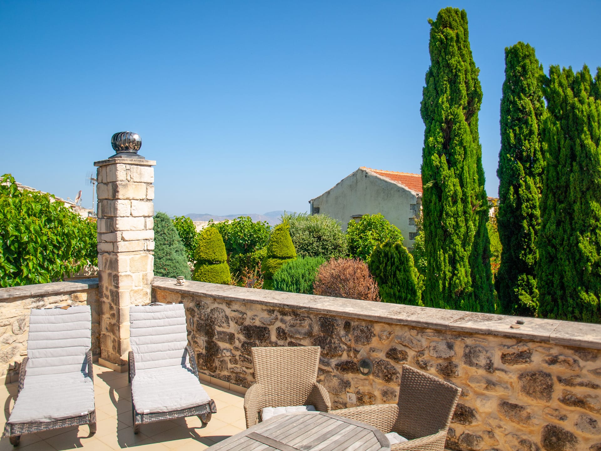 Ontas | Classic Suite mezzanine (with terrace) 57sqm