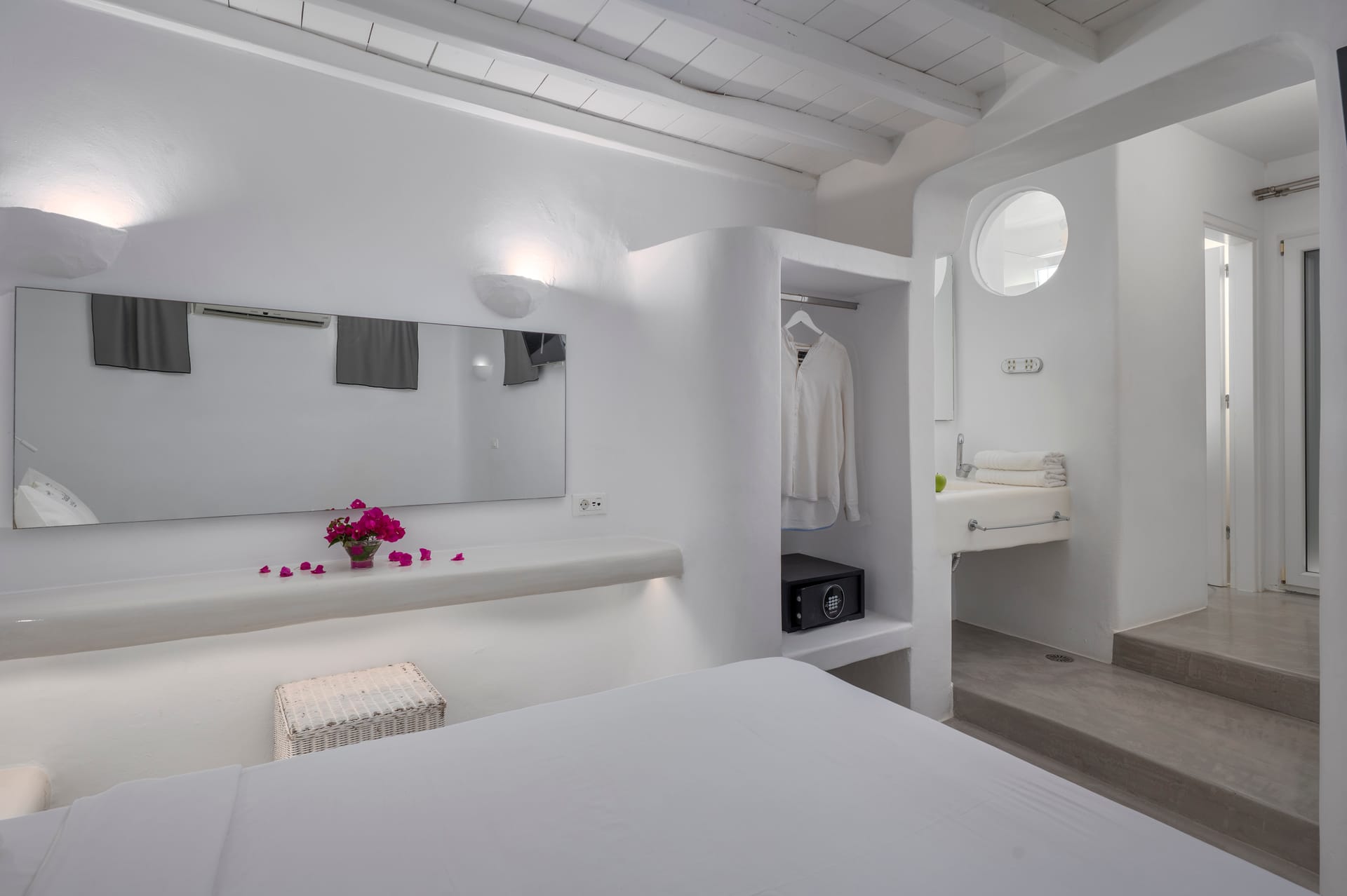 Flaskos Suites Mykonos - SEAVA - 8