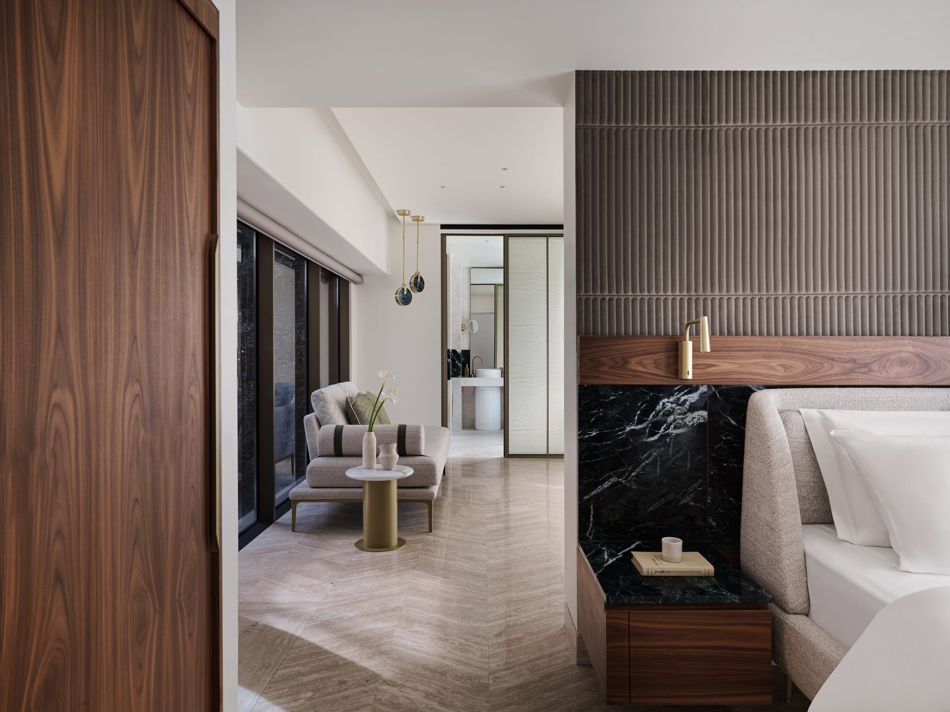 Athenian Suite with Balcony & outdoor Jetted Tub