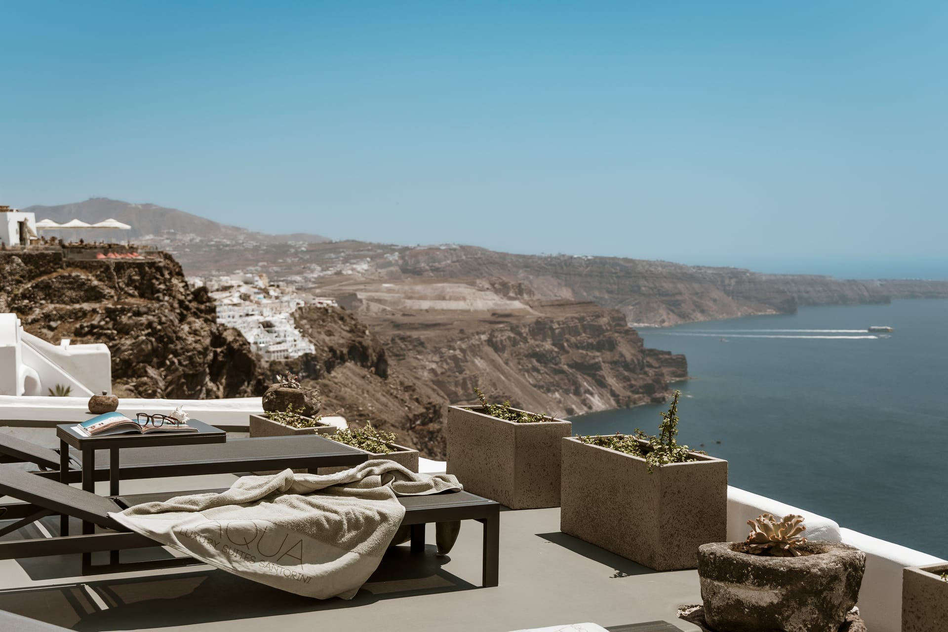 Aqua Luxury Suites Santorini - 2BEDEX - 15