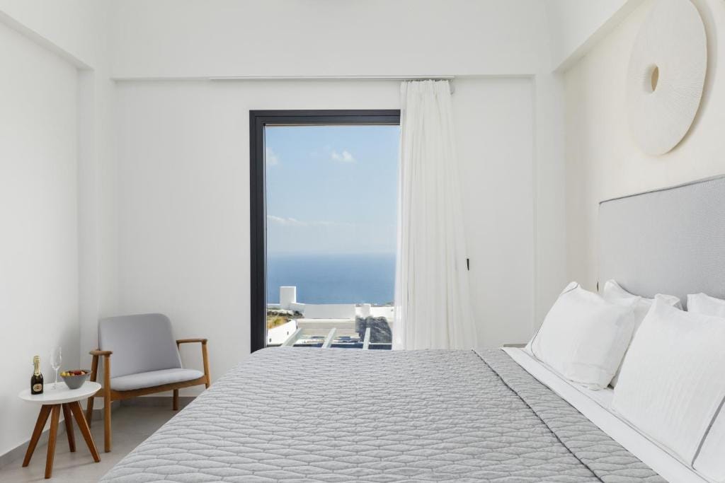 Ble Suites Santorini - COM - 12