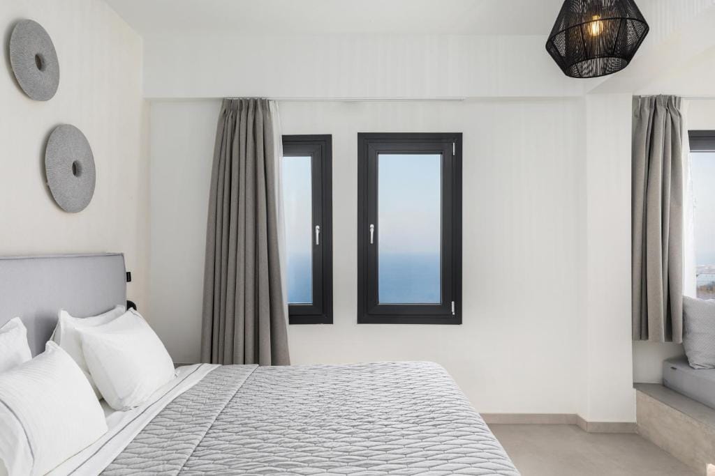 Ble Suites Santorini - PRE - 3