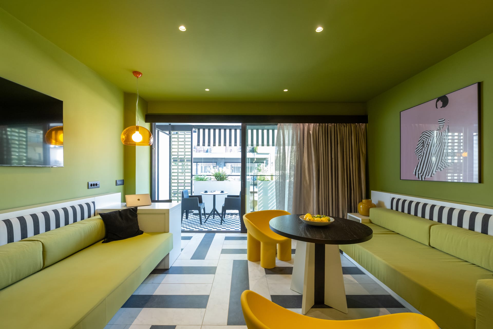 The Pal Suite
