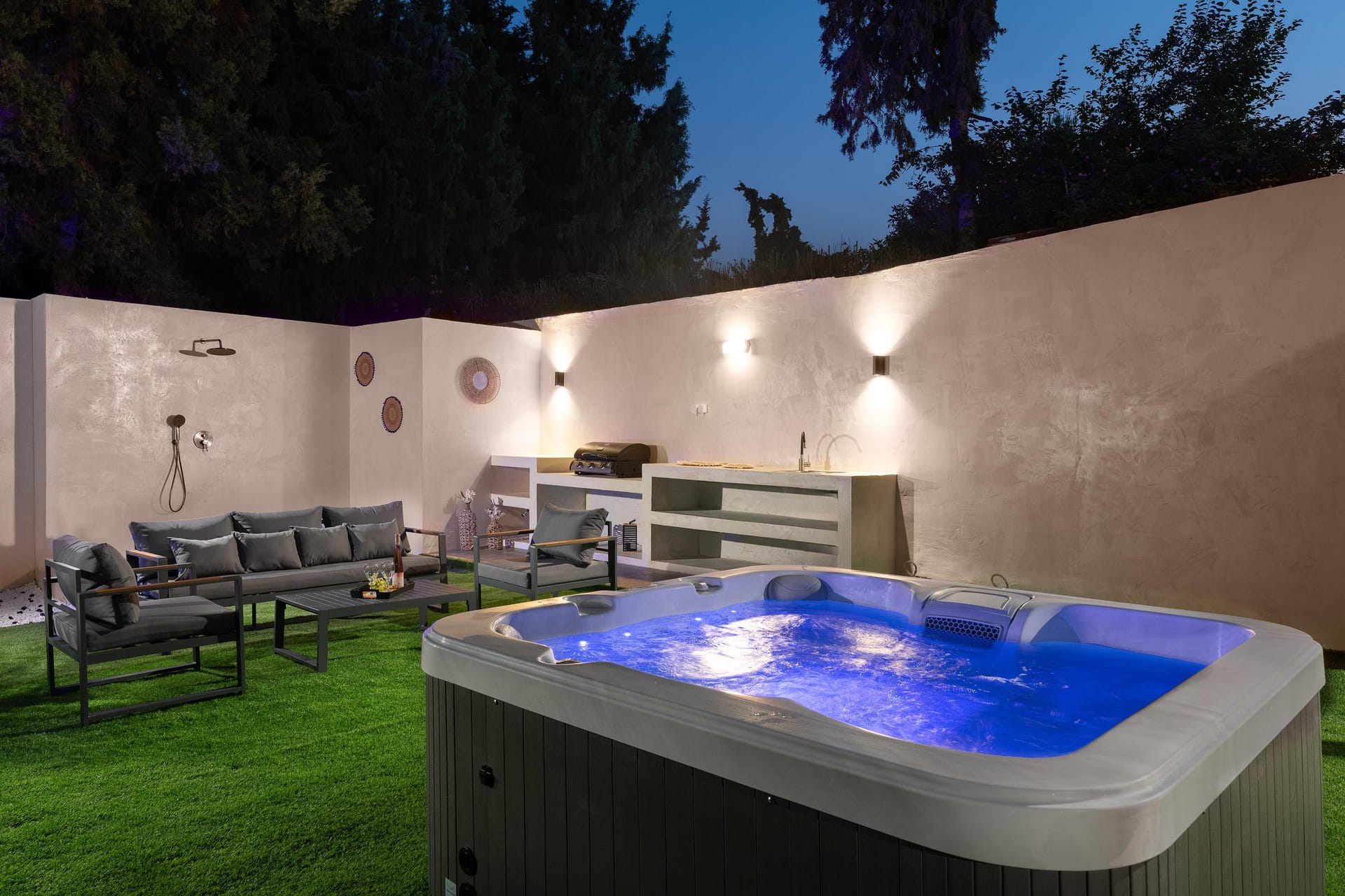 Diverso Inn