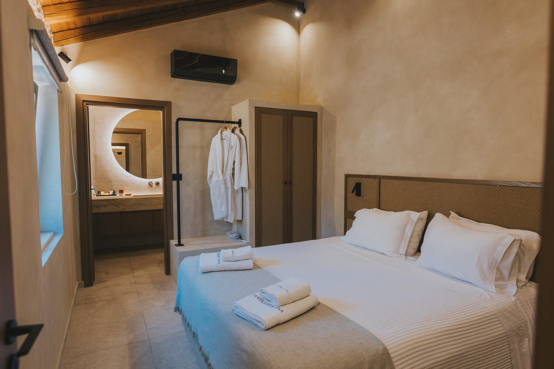Brazzo Di Maina - EXSUIT - 8
