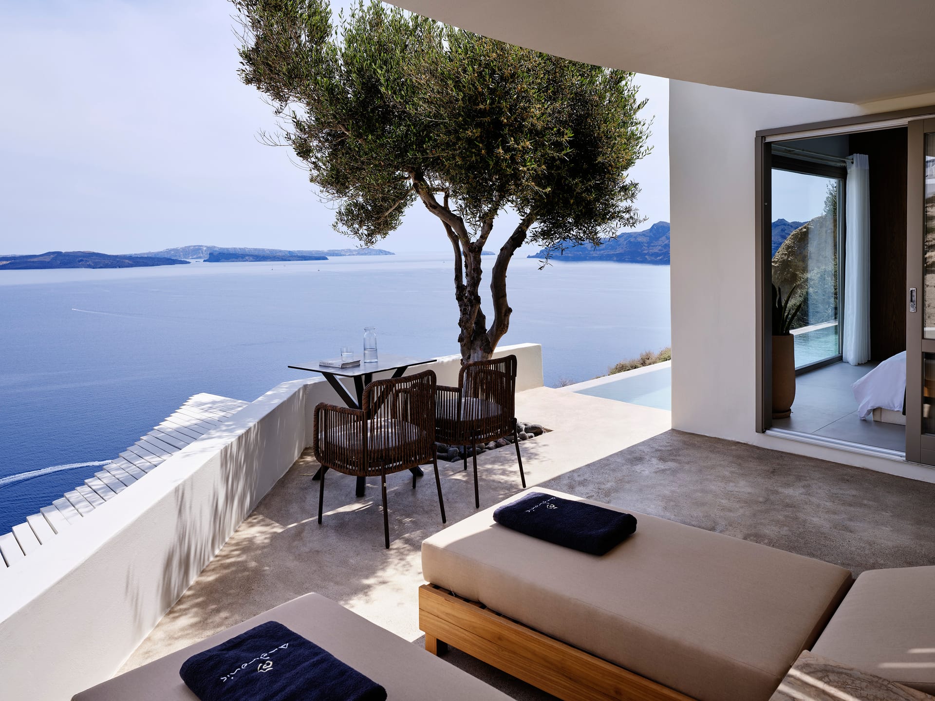 Exclusive Suite with Infinity Pool