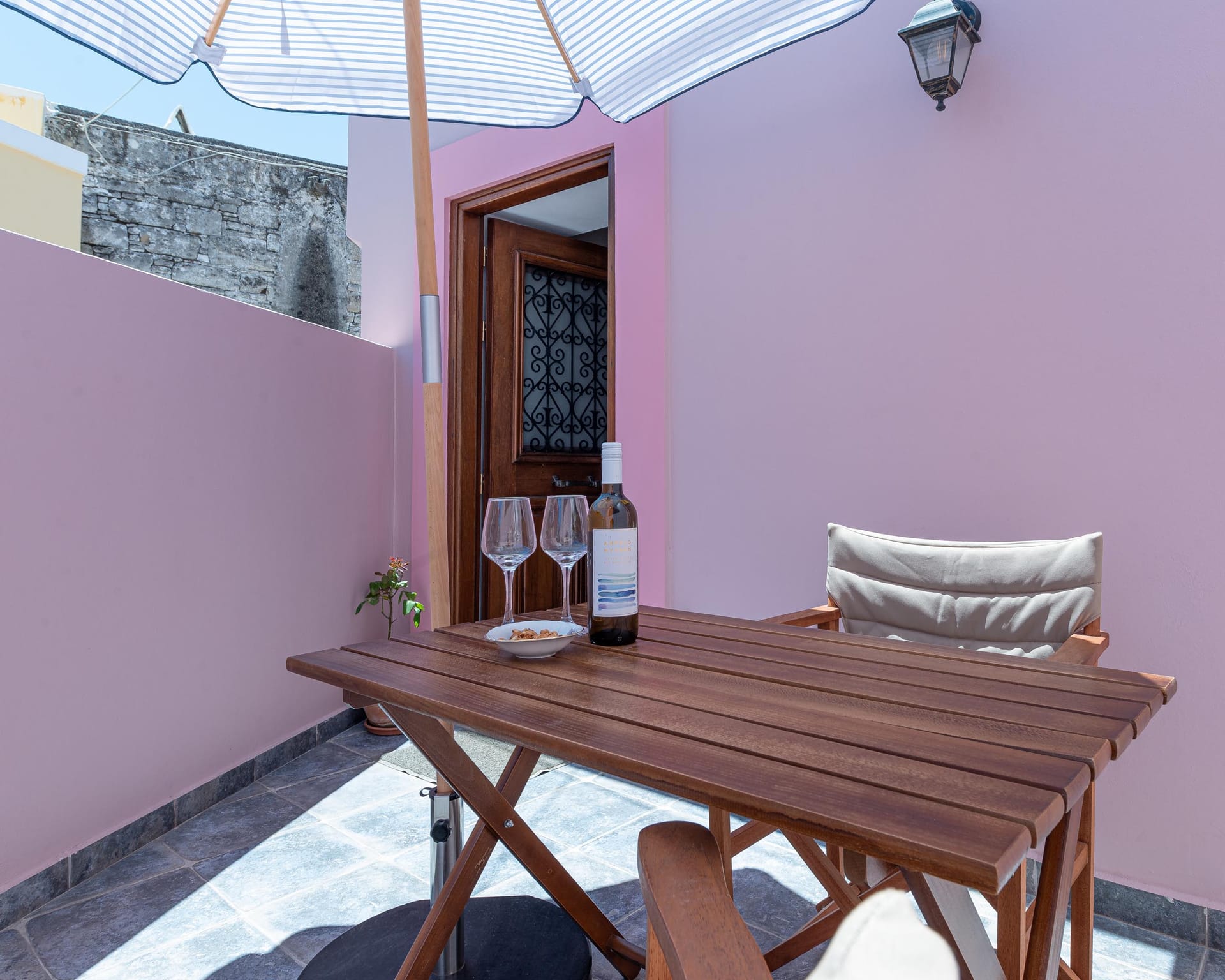Casa Porolithos II