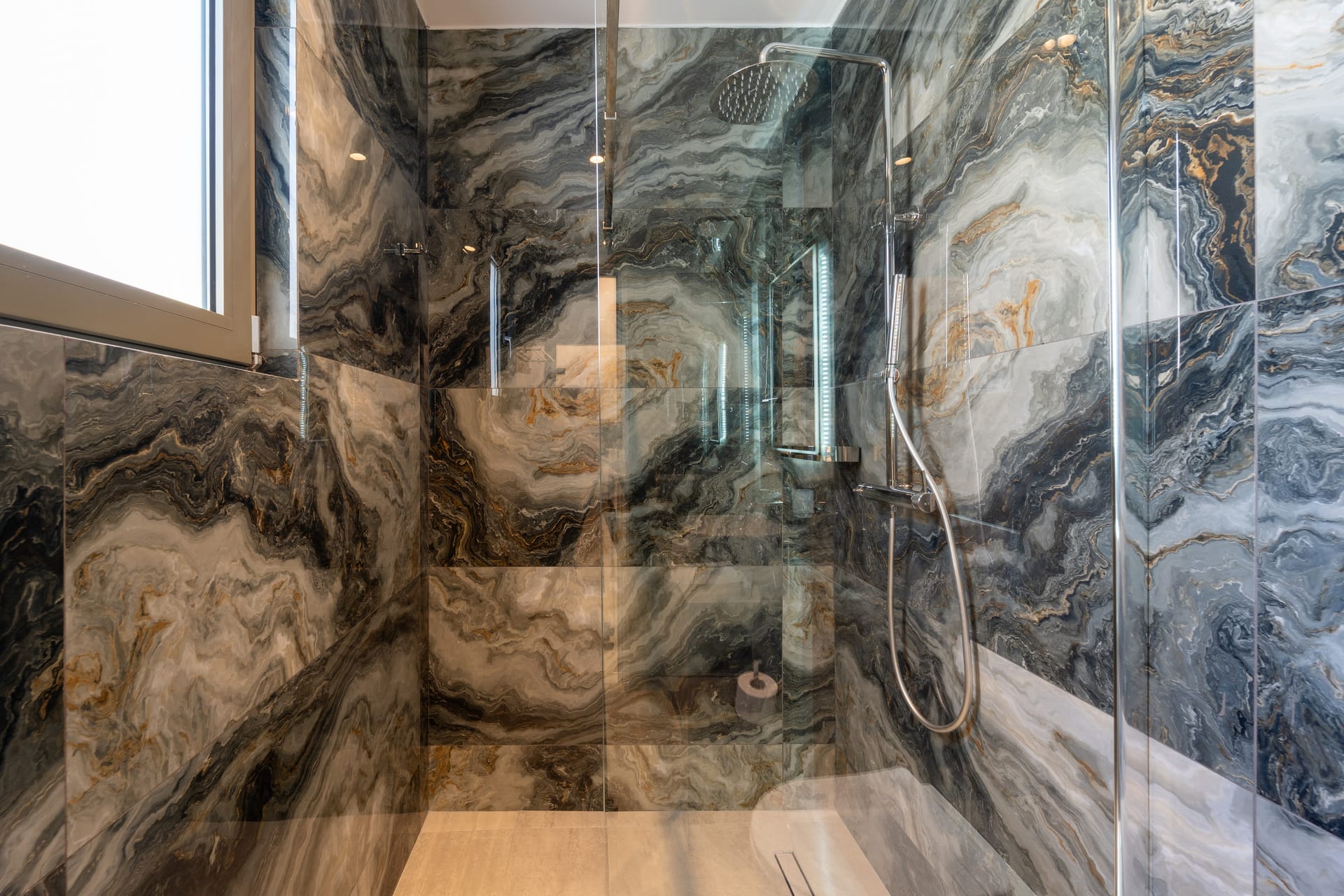Philia Center Suites - DLXDBL - 21