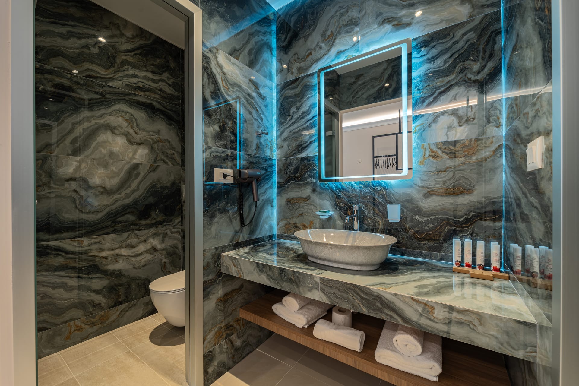 Philia Center Suites - DLXJN - 6