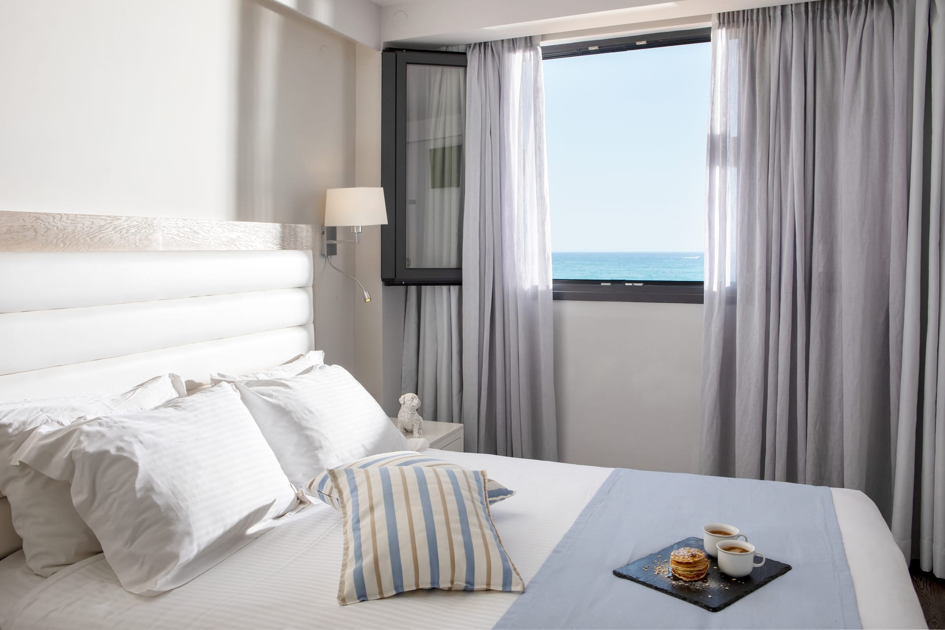 Deluxe 1 Bedroom Suite Sea View