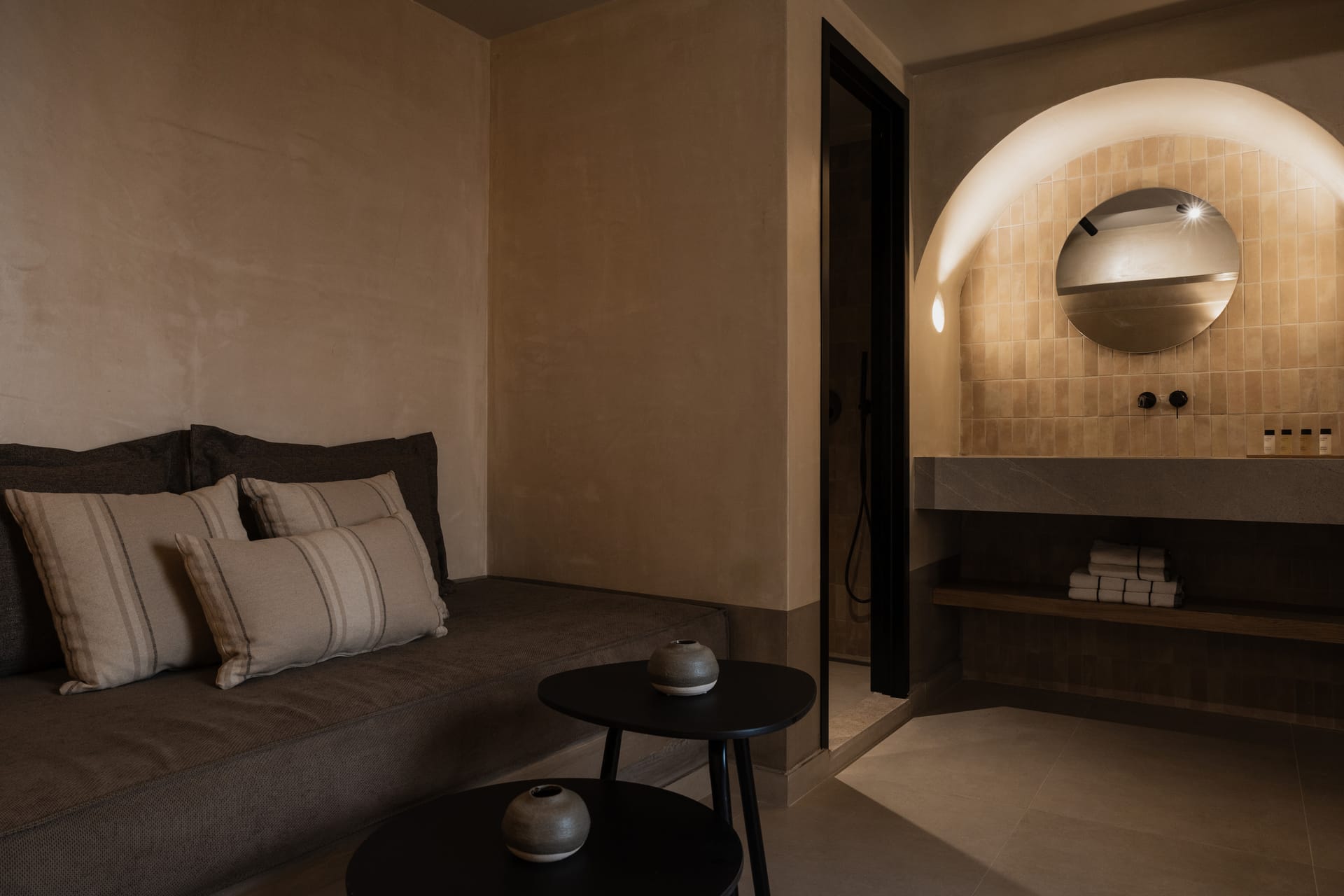 Lithos Junior Suite Land View Annex