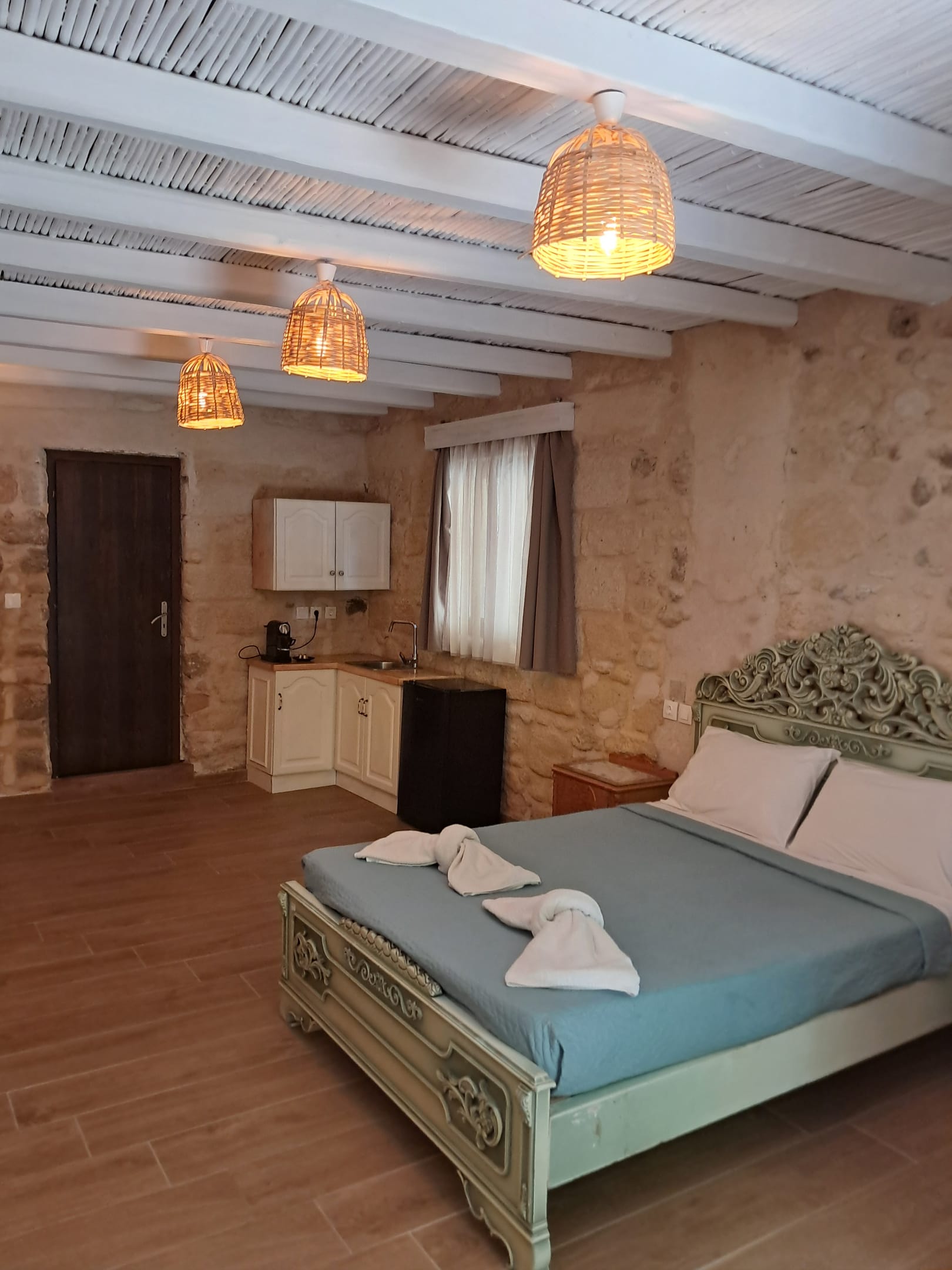 Arionos Rooms-Castle Stone Room