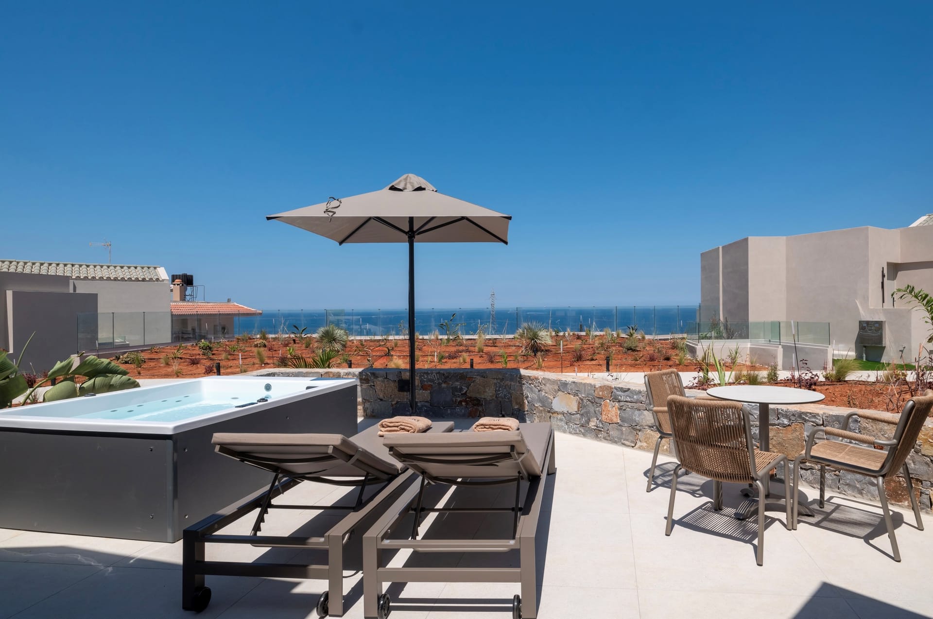 Suite with Hot Tub