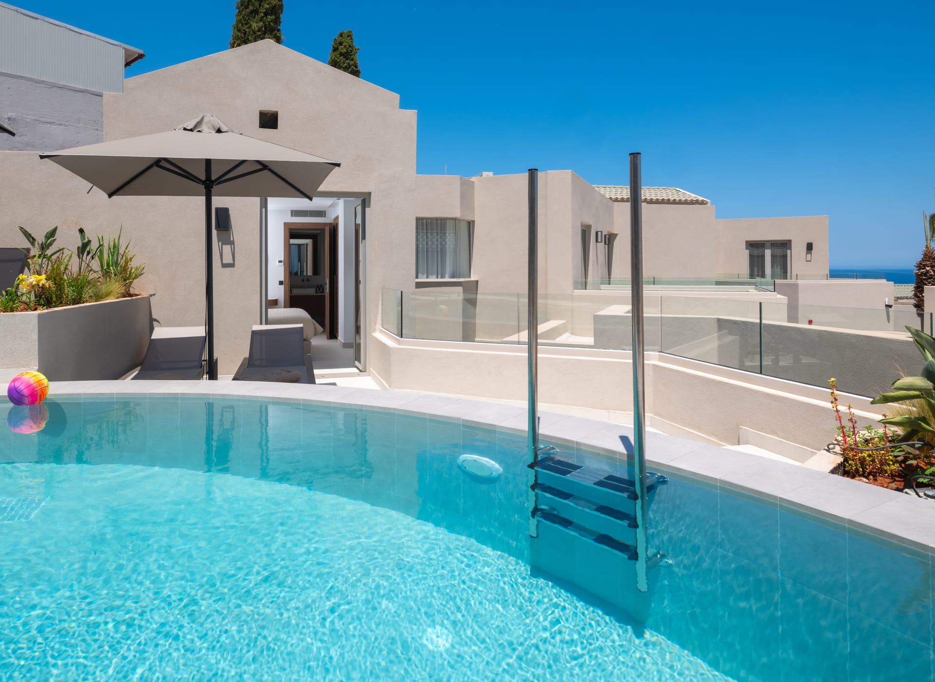 Premium Suite Sharing Pool