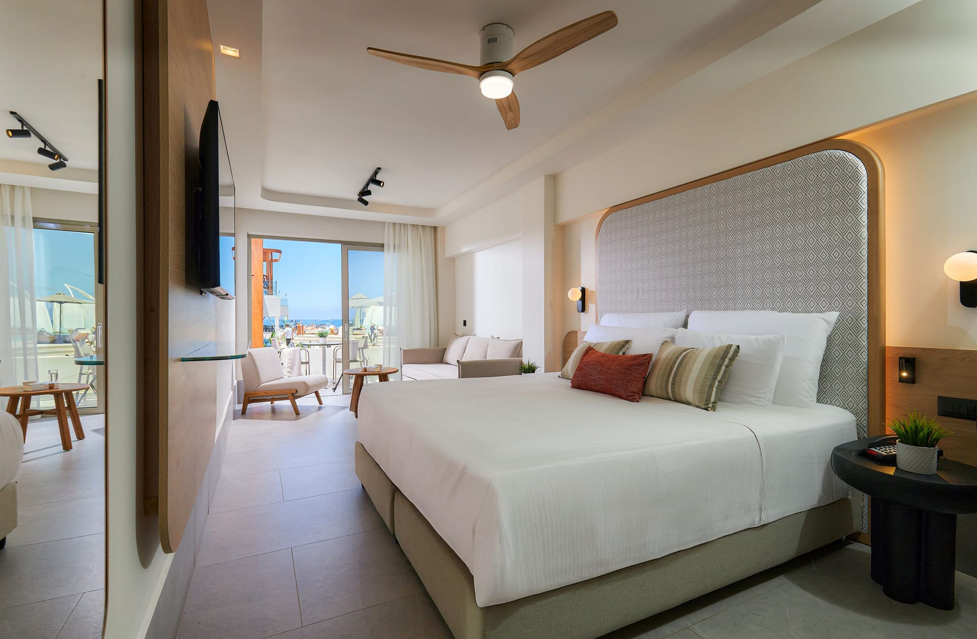 Superior Double Room with Side Sea View