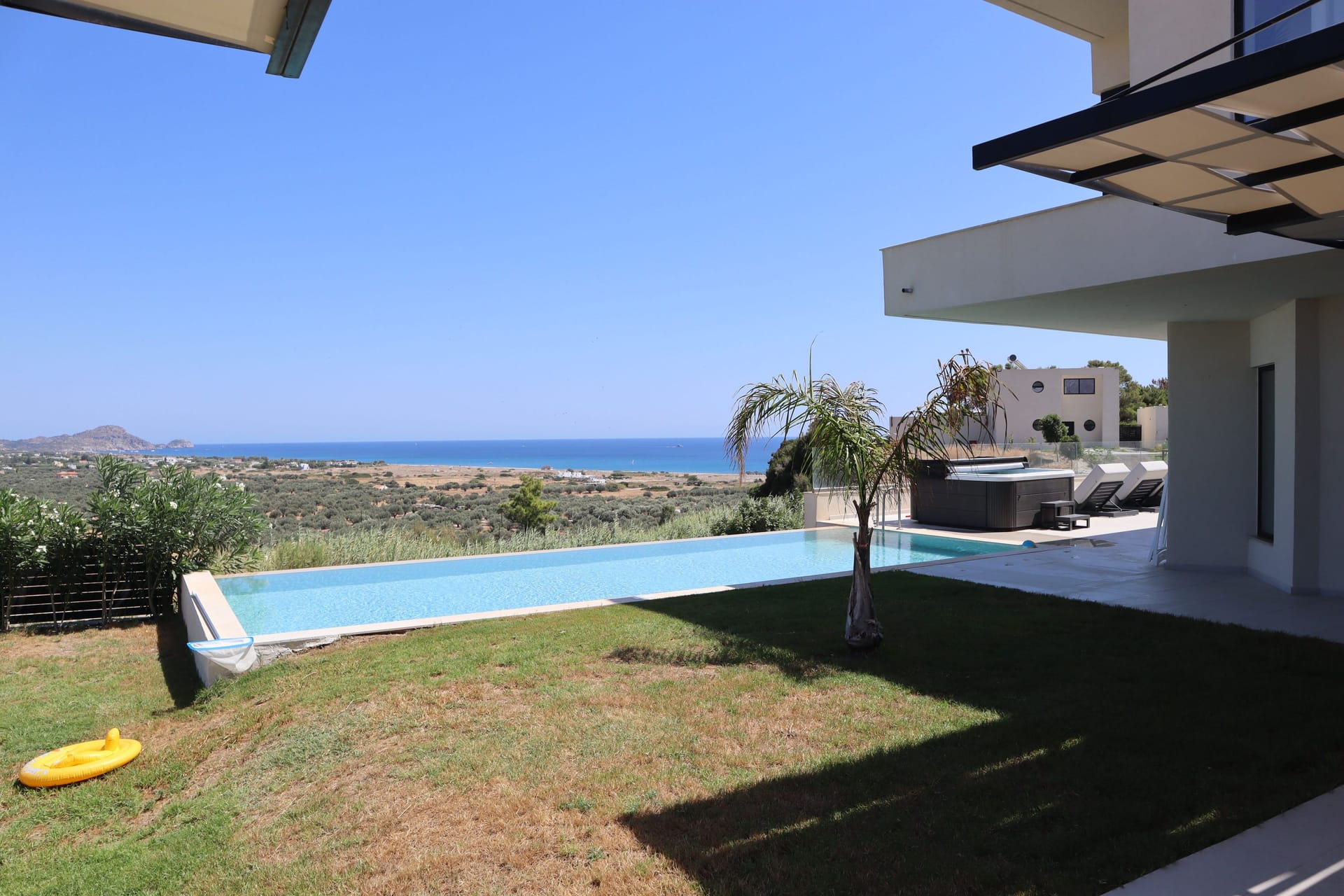 Trapezia Luxury Living – Spinel