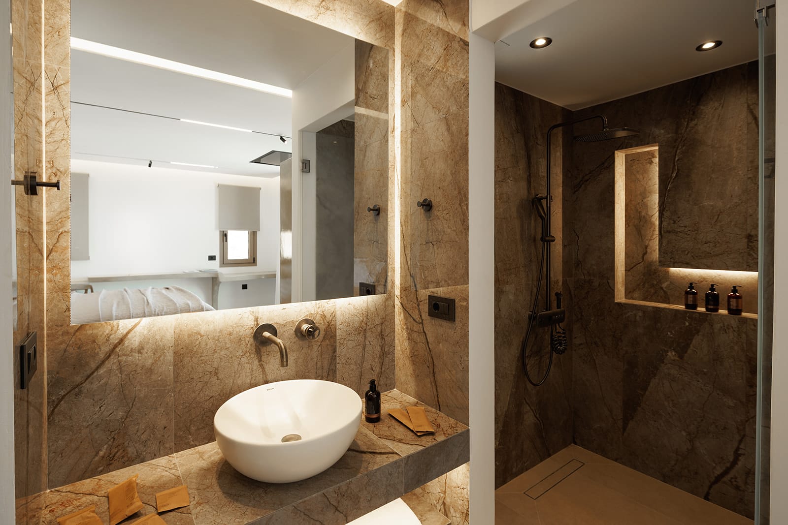 GkF Luxury Villas - SUITE - 10