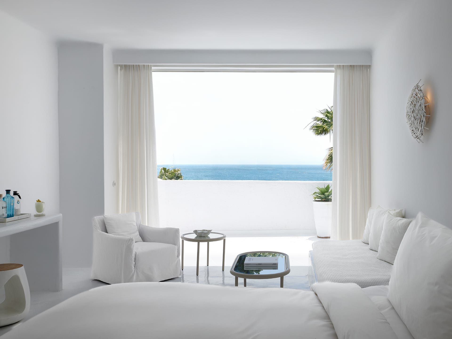 Mykonos Blu, A Grecotel Resort to Live - BDX - 2