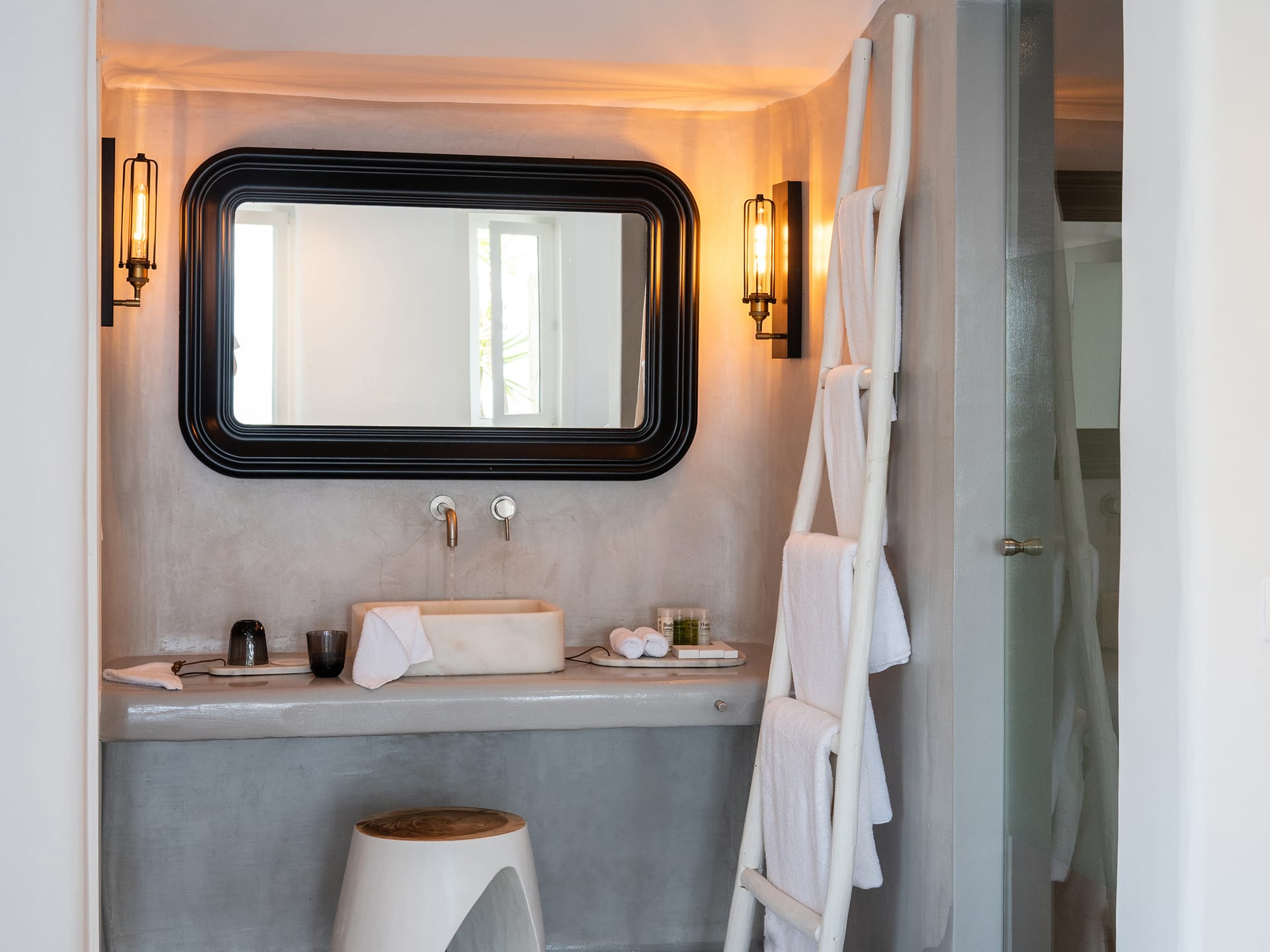 Mykonos Blu, A Grecotel Resort to Live - VBXJ - 7