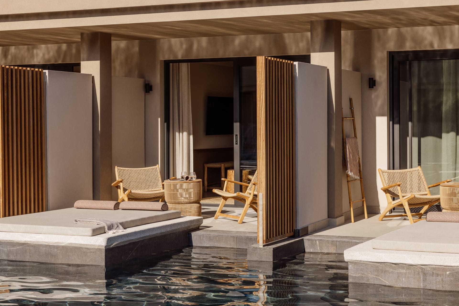 Junior Suite Swim Up
