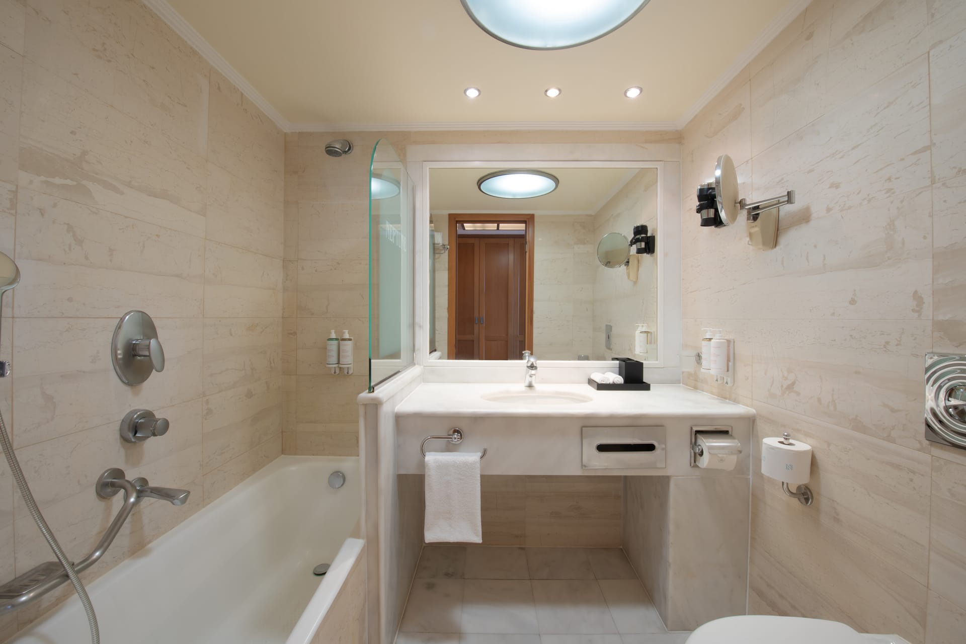 Neptune Luxury Resort - TWINS - 4
