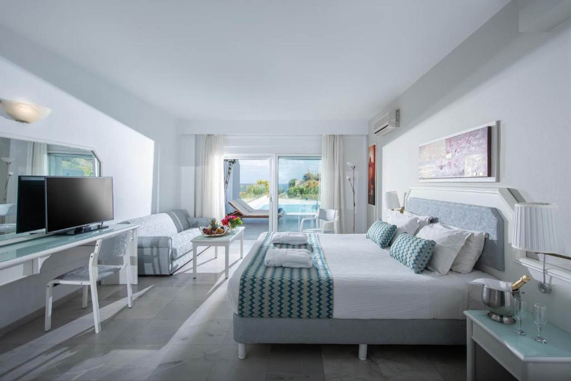 One Bedroom Suite Sea View & Private Pool