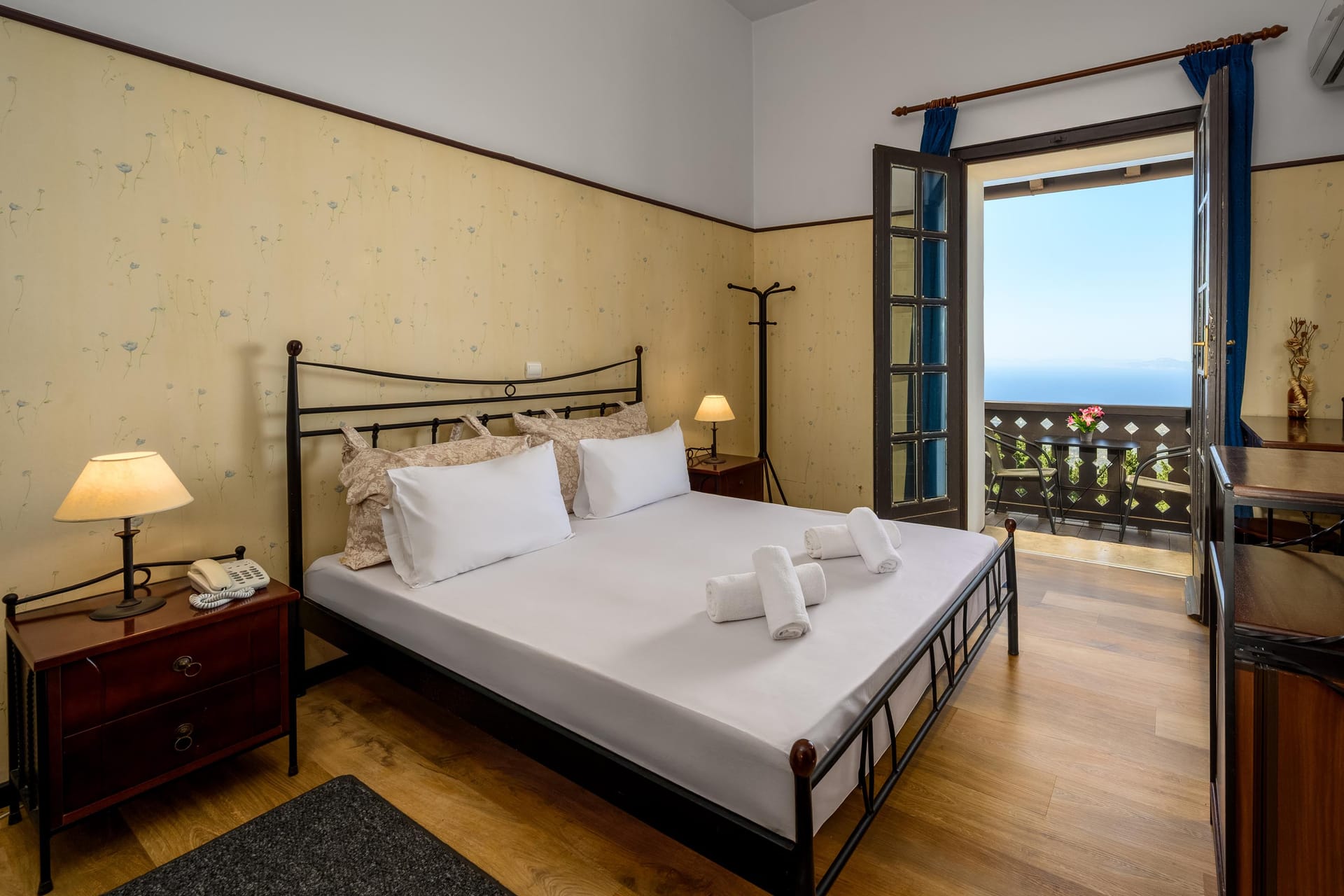 Superior Double Room with Balcony