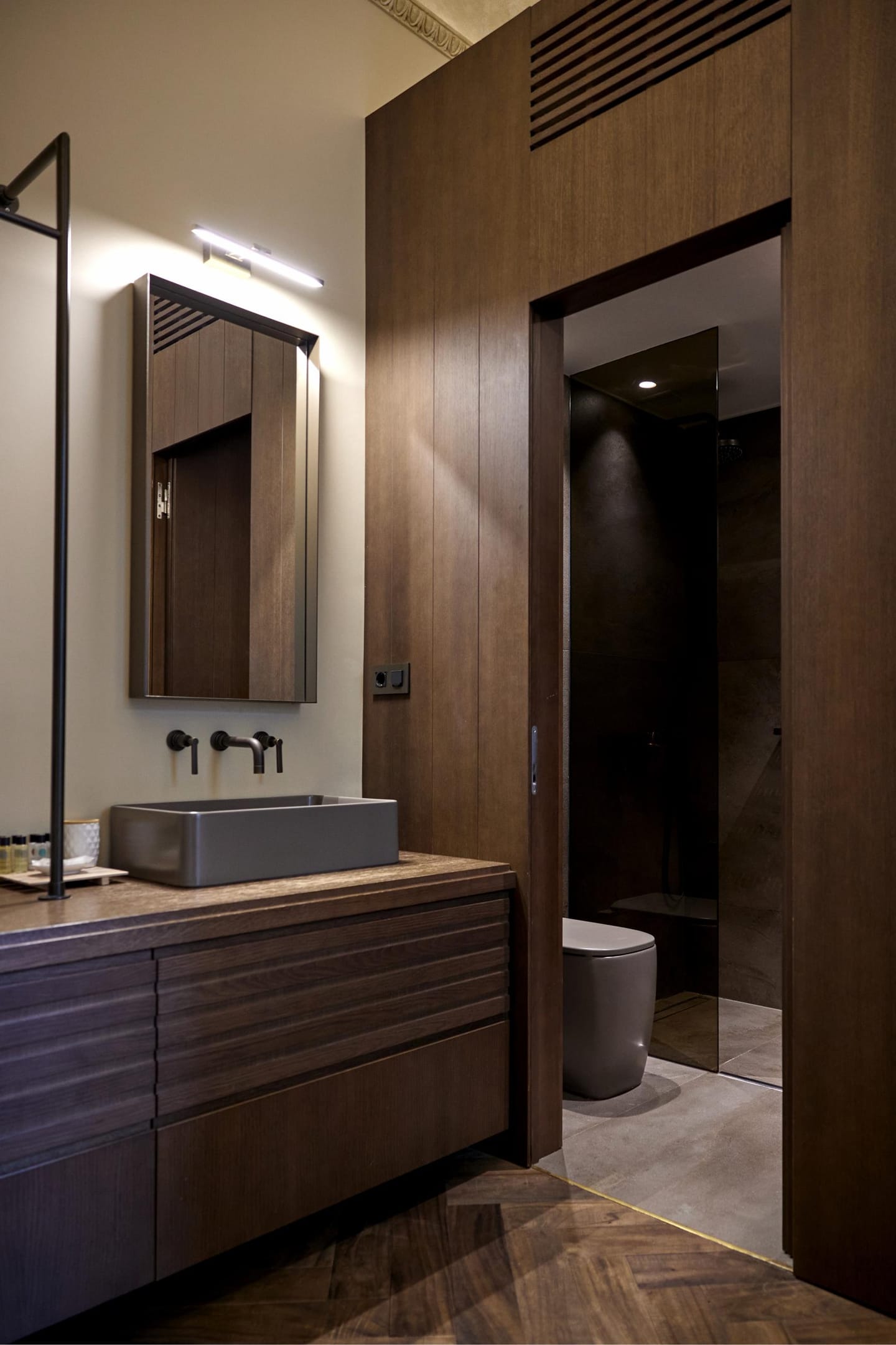 Classic Athenian Room