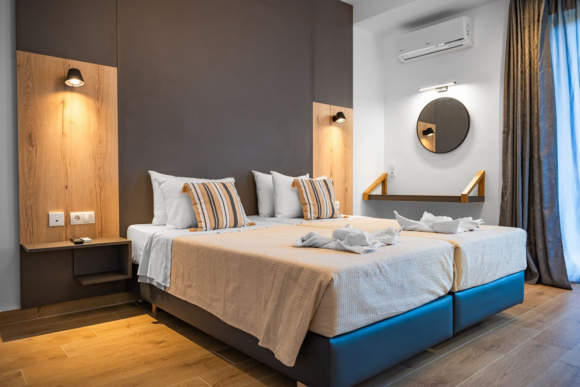 Eva’s Rooms -Room 9