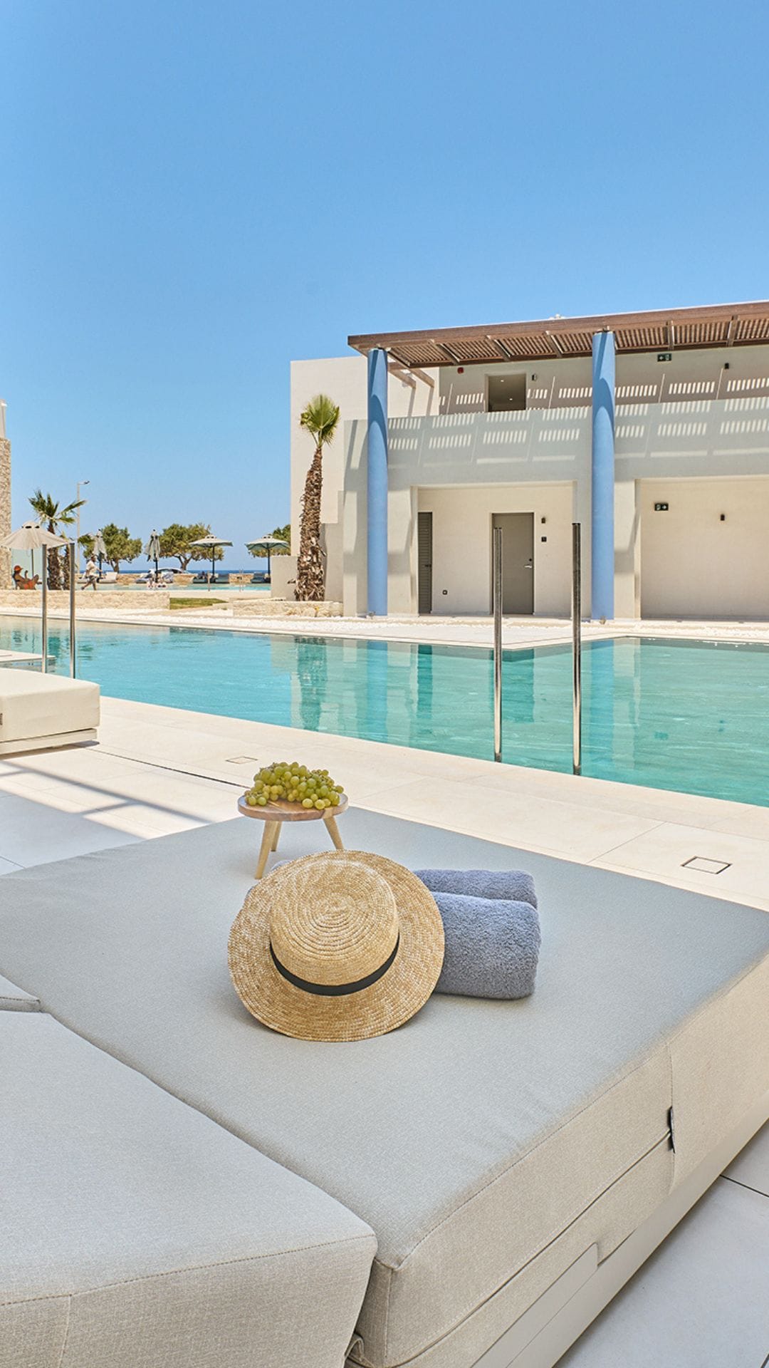 Pure Luxe Junior Suite Swim Up