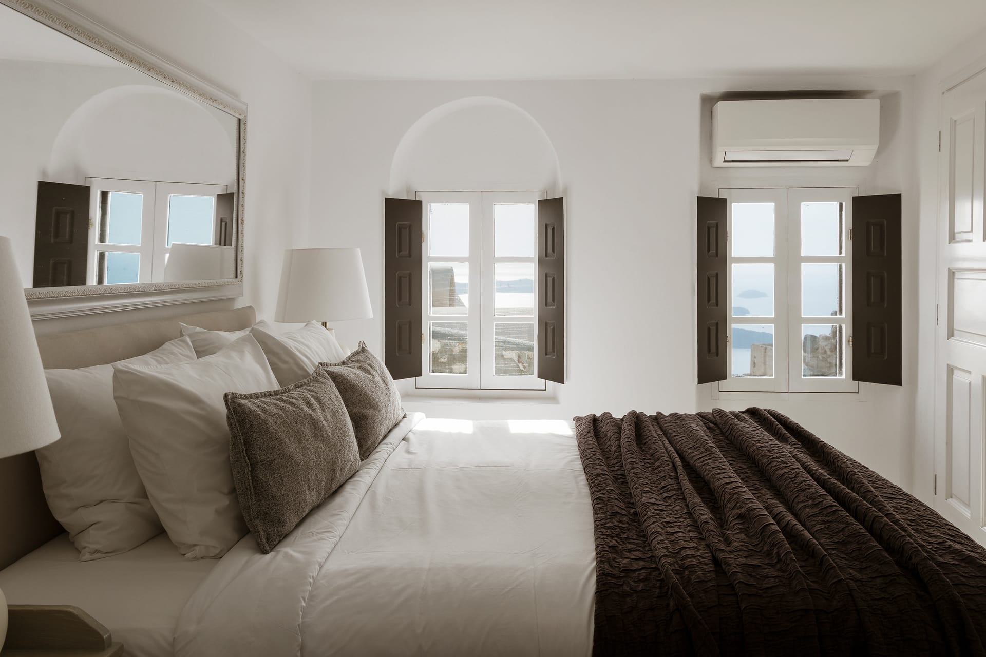 Deluxe Double – Side Sea View