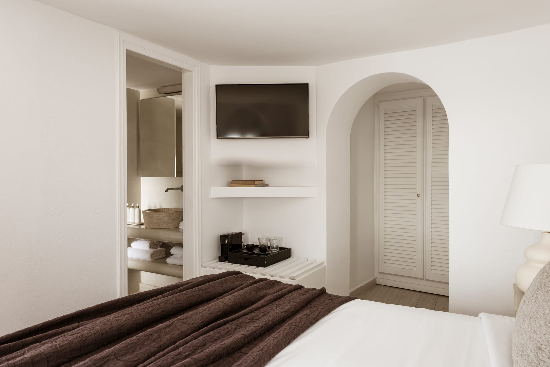 Aqua Luxury Suites Santorini - DBL - 2