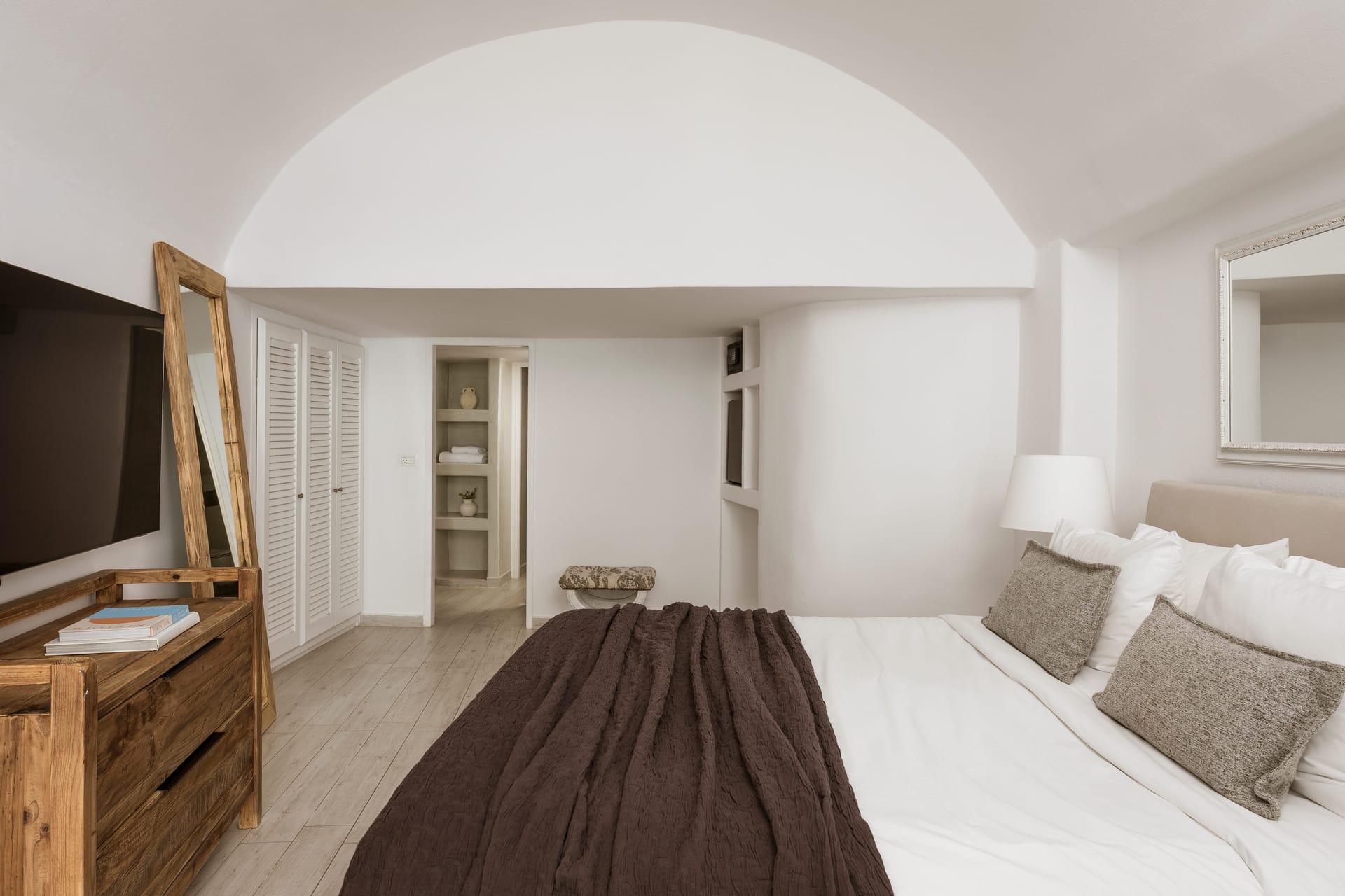 Aqua Luxury Suites Santorini - SNR - 6