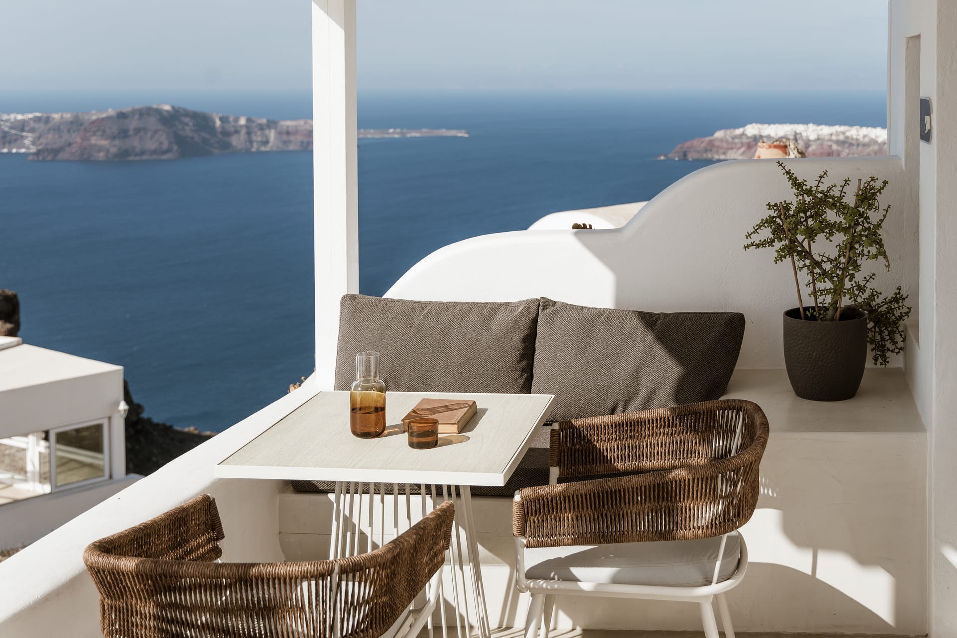 Aqua Luxury Suites Santorini - SNR - 12
