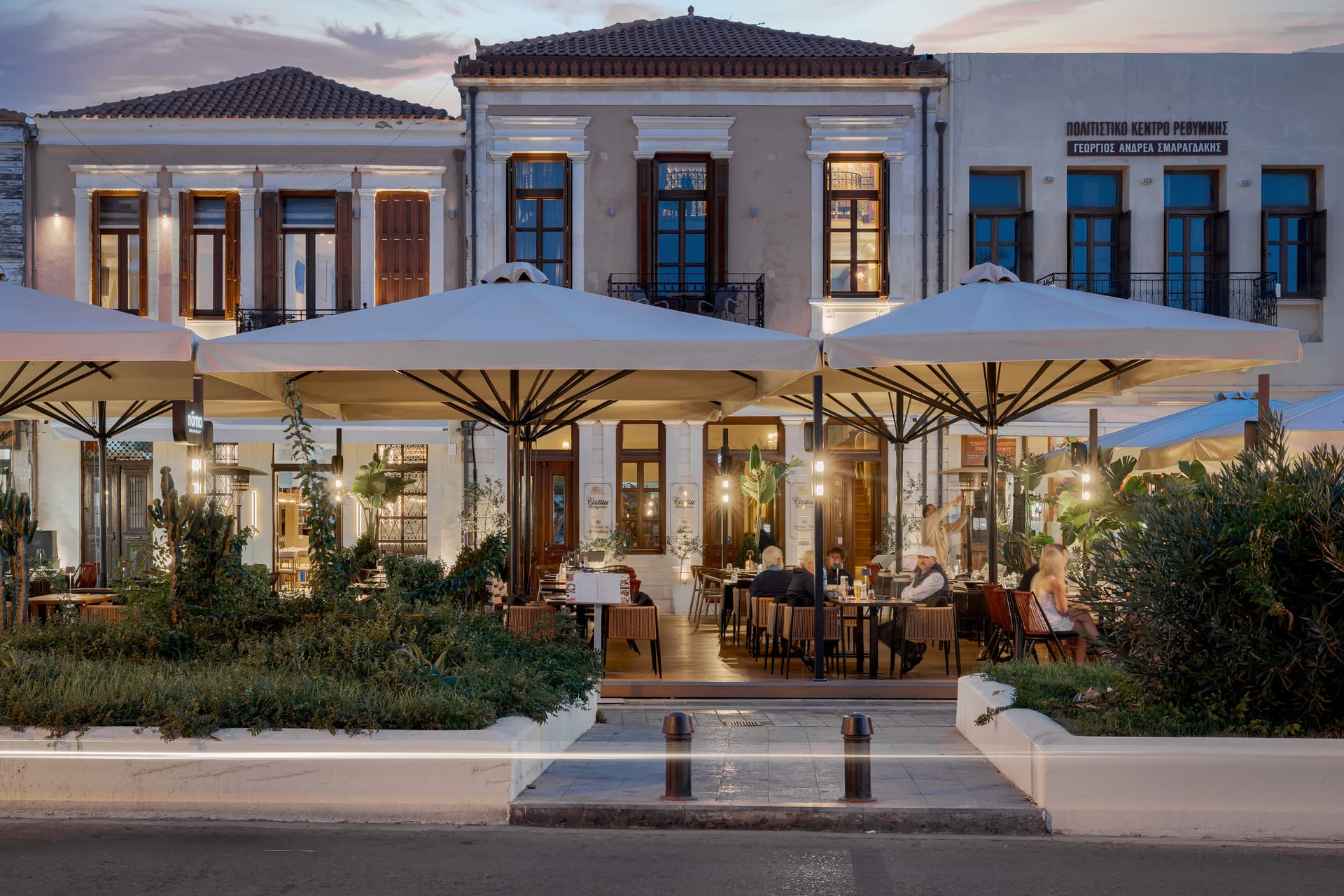 Civitas Suites Hotel - DLXDBL - 8