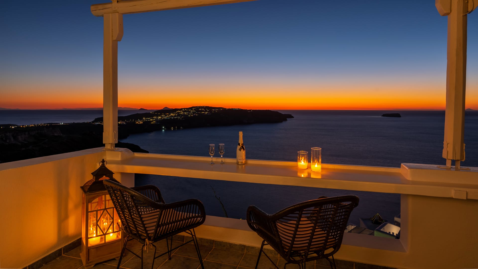 Athermi Suites Santorini - HONEYM - 10