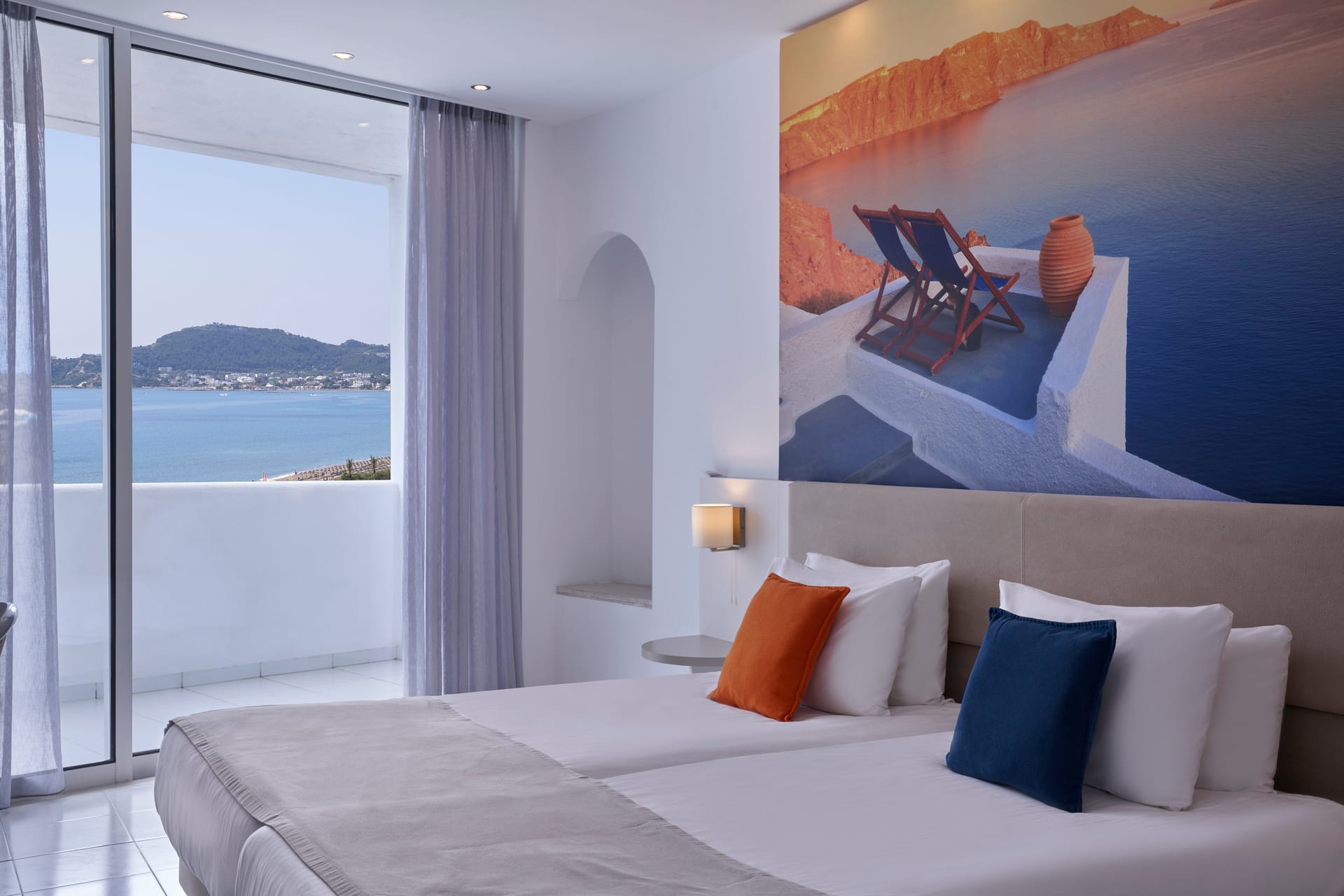 Apartment Side Sea View