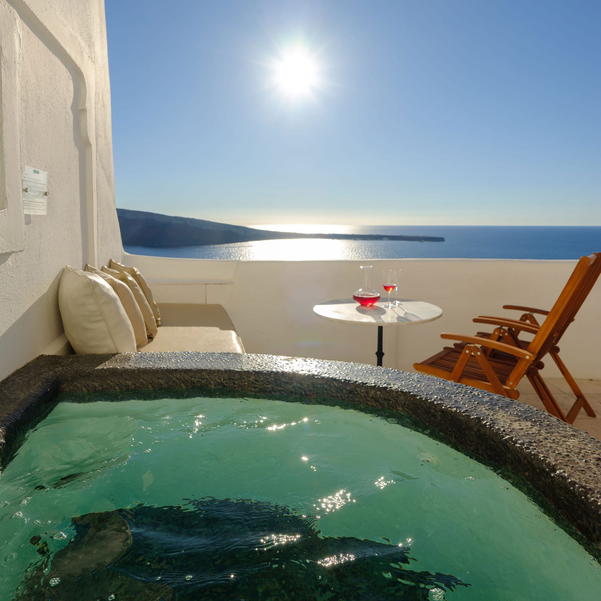 Executive Suite with Private Whirlpool & Caldera View