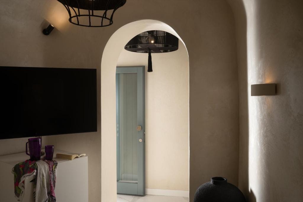 Gala Suites Oia - SENIOR - 8