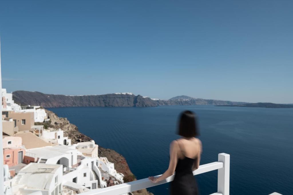 Gala Suites Oia - HONEYM - 11